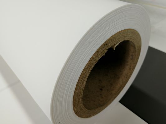 Des serviettes hygiéniques 20GSM de PE de film de poids léger textile tissé respirable non